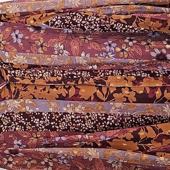 New Hailey & Co Blouse sz large - Picture 8 of 8